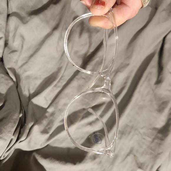 Bundle of 4 pair blue light eyeglasses - Picture 4 of 7